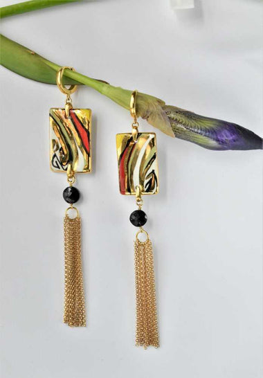 Orecchini con spinello e ceramica dipinta oro 24k