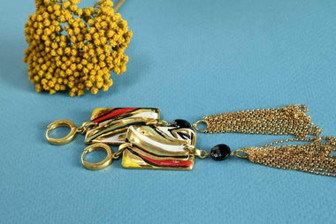 Orecchini con spinello e ceramica dipinta oro 24k