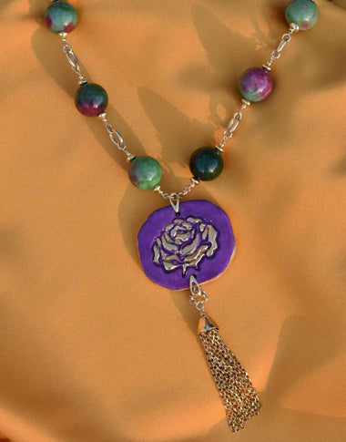 Collana girocollo con giada e ceramica dipinta con oro 24k