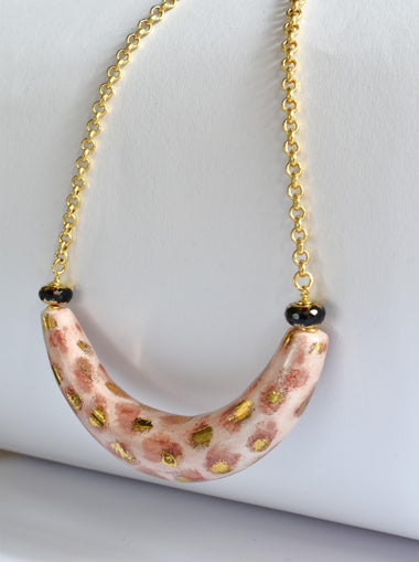 Collana animalier in ceramica e onice dipinto oro 24k