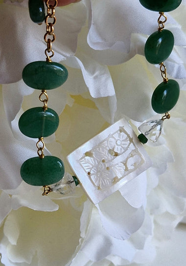 Bracciale in madreperla, avventurina e cristallo di rocca