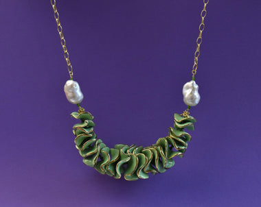 collana perle barocche e ruches in ceramica