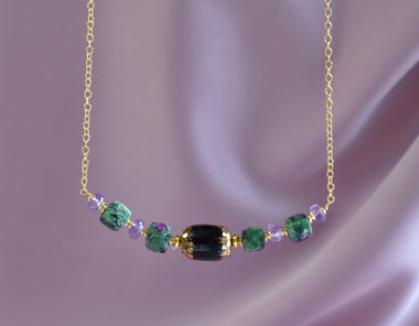 Collana con zoisite, onice dipinto oro 24k e ametista