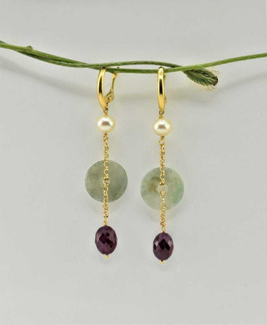 Orecchini pendenti con rubini giada e perle d'acqua dolce