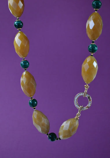 Girocollo con malachite e calcite