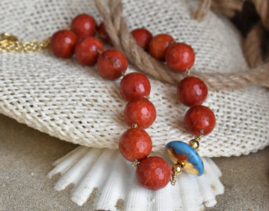 Girocollo di madrepora e ceramica dipinta con oro 24k 1