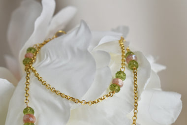 Girocollo con peridoto e pietra di luna