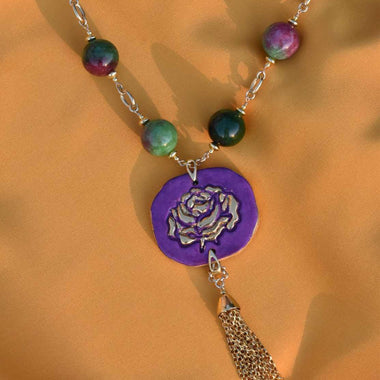 Collana girocollo con giada e ceramica dipinta con oro 24k