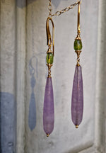 Orecchini pendneti a goccia di ametista e peridoto