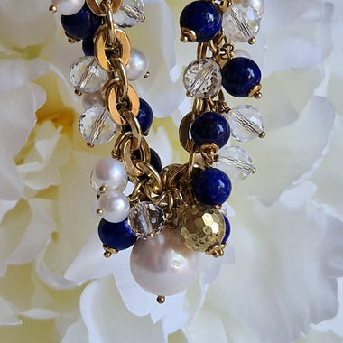 Bracciale con perle, lapislazzuli e cristallo di rocca dipinto oro 24k