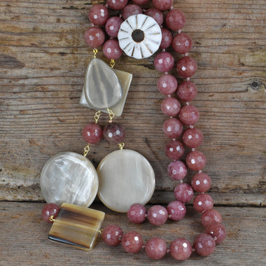 Collana lunga con agata e corno