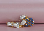 Collana con perle barocche e ceramica dipinta a mano pied de poule con oro 24k