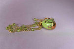 Collana a rosario in argento placcato oro 18k con peridoto e ceramica dipinta a mano oro zecchino a terzo fuoco