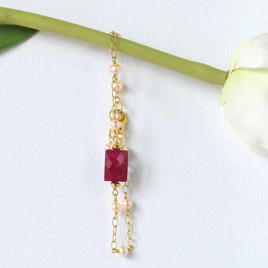 Bracciale con rubino e perle