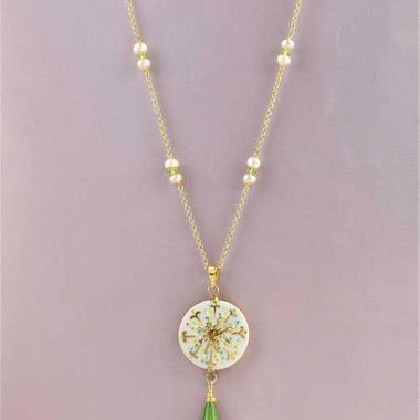 Collana in argento 925 placcato oro 18k con pendente in ceramica dipinta a mano oro 24k, perle e peridoto