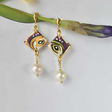 Orecchini pendenti con perle e ceramica dipinta oro 24k