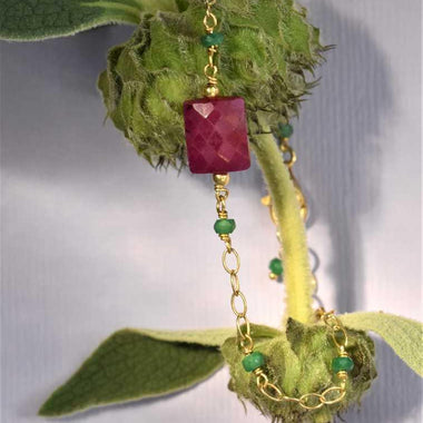 Bracelet with ruby ​​and emeralds 