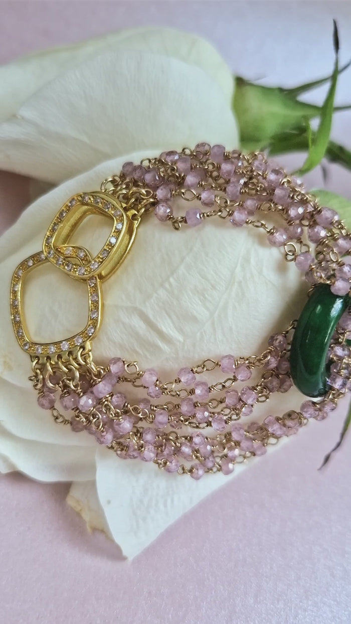 Bracciale multifilo con giada e quarzo rosa