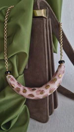 Collana animalier in ceramica e onice dipinto oro 24k