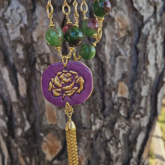 Collana girocollo con giada e ceramica dipinta con oro 24k