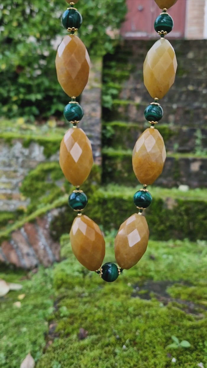 Girocollo con malachite e calcite