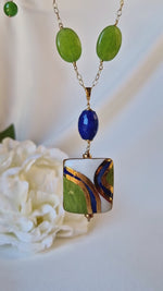 Collana con pendente in ceramica dipinto oro 24k e giada
