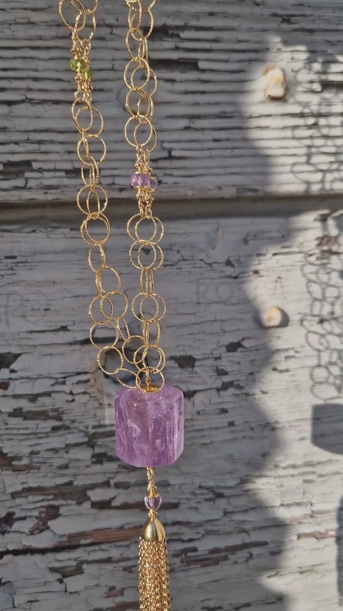 Collana Sautoir con pendente di ametista e peridoto