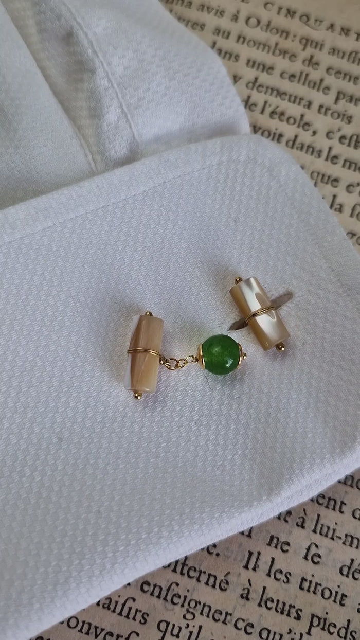 Gemelli da polso con madreperla e agata verde