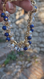 Bracciale con perle, lapislazzuli e cristallo di rocca dipinto oro 24k