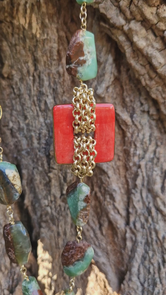 Collana con crisoprasio e ceramica dipinta con oro 24k