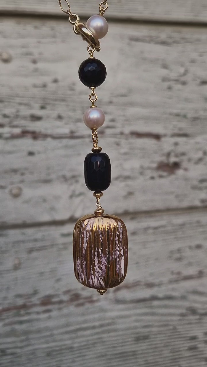 Collana con ceramica plisse dipinta oro 24k, onice e perla